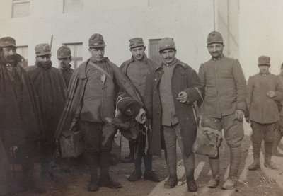 Albumi "Pictures of War II": italialaiset sotilaat Gradisca Sagradossa, Goriziassa, Italiassa (m/v kuva) tekijältä Gigliucci Gigliucci