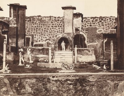 Marco Lucretiuksen talo, Pompeji Marco Lucretiuksen talo, Pompeji, noin 1870. tekijältä Giorgio Sommer