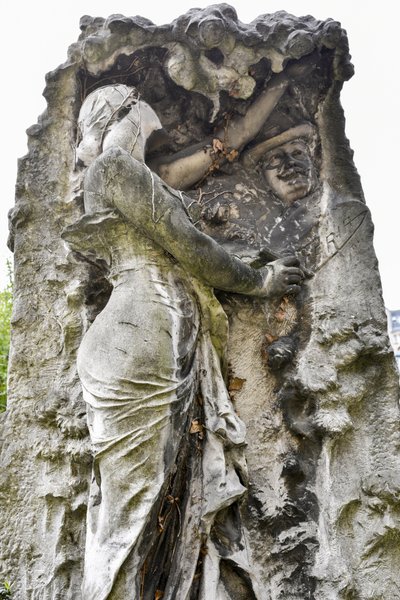 Saint Vincentin hautausmaa / Rue Lucien Gaulard / Paris XVIII / Ile de France / Ranska tekijältä Phillipe de Marlier