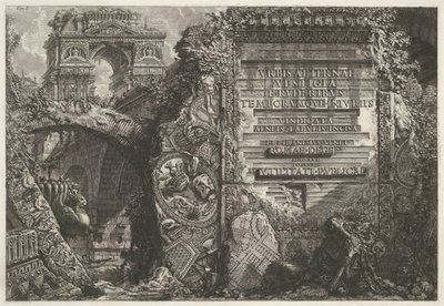 Frontispiece kohtasi antiikkirauniot en een triumphboogissa Le Antichità Romanen I osan etuosa I. B. Pranesius Venet Rooma, joka elää aikakautensa jälkeläisille ja hyödyksi tekijältä Giovanni-Battista Piranesi