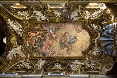 Rooman Santa Maria della Vittorian kirkon holvi, fresko, joka kuvaa Neitsyt Marian voittoa harhaoppista, kapinallisten enkelien lankeemusta, toteutti vuonna 1675 Giovanni Domenico Cerrini (1609-1681), Rakennus 1600-luvulla, italialainen re tekijältä Giovanni Domenico Cerrini