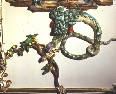 Salon Chino (kiinalainen huone) yksityiskohta, joka kuvaa taidokasta lohikäärmettä, 1769 (posliini) (katso myös 93237-8) tekijältä Giuseppe Gricci