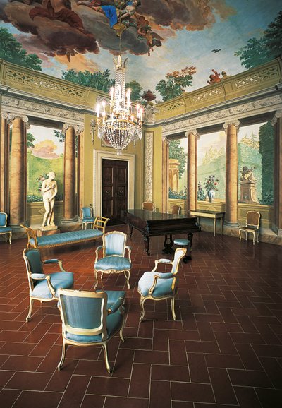 Giuseppe Maria Terrenin (1739-1811) vuosina 1777-1778 maalaamia freskoja Room of Four Seasonsissa, Villa del Poggio Imperialessa (Villa of Imperial Hill), Firenze, Italia tekijältä Giuseppe Maria Terreni