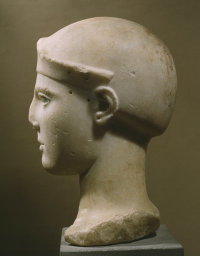 Kypärällisen Athenen pää, Aeginasta, n. 470-460 eKr. (Parian marmori) tekijältä Greek