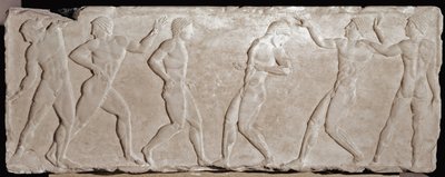 Kuutta urheilijaa edustavan hautauskouron marmoriset helpotussukat. 510-500 eaa. Ateenan akropolilta. Kansallinen arkeologinen museo, Ateena tekijältä Greek