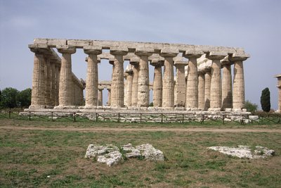Hera I:n temppeli tekijältä Greek