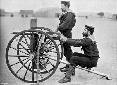Royal Navy Maxim -aseharjoitus Whale Islandilla, Portsmouth, Hampshire, 1896. tekijältä Gregory and Co