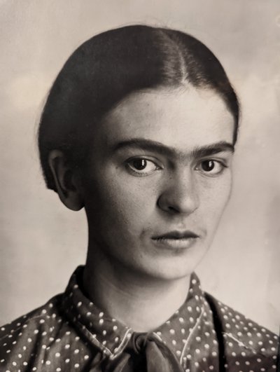 Frida Kahlo tekijältä Guillermo Kahlo