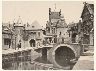 Näkymä kanavalle Amsterdamissa vuoden 1895 maailmannäyttelyn aikana Amsterdamin maailmannäyttely 1895 (otsikko esineessä) tekijältä Guy de Coral and Co.