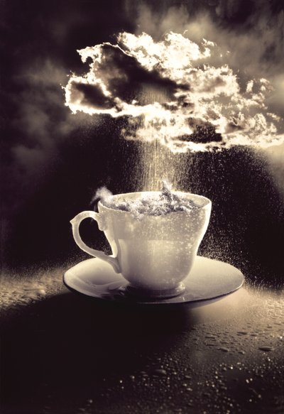 Myrsky teekupissa tekijältä Hag Hag