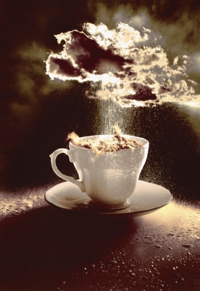 Myrsky teekupissa tekijältä Hag Hag