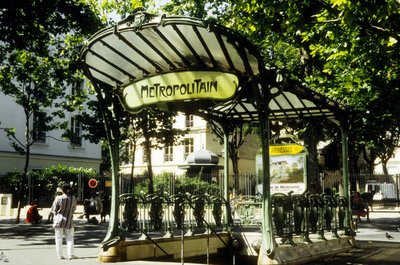 Abbessesin metroasema Pariisissa, Ranskassa tekijältä Hector Guimard