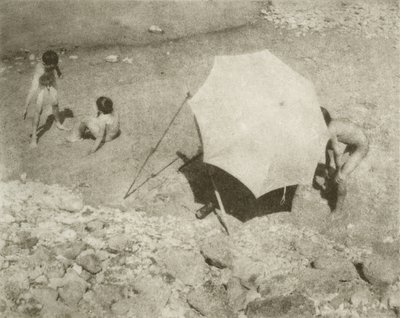 Der Malschirm II, 1909 tai aikaisemmin, painettu vuoden 1911 jälkeen (syväpaino) tekijältä Heinrich Kuhn