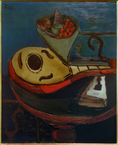 Stillleben: Mandoline und Schale mit Früchten auf einem Tisch tekijältä Helmut Kolle