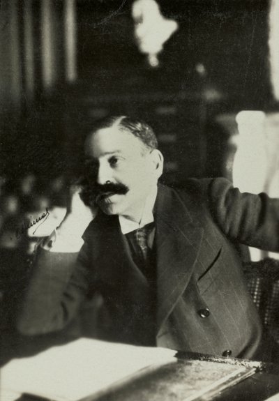 Louis Lucien Klotzin muotokuva (valokuva) tekijältä Henri Manuel