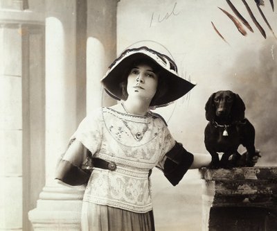 Muotokuva ranskalaisesta näyttelijästä Pierre Frondaiesta Michellen teatteriroolissa. tekijältä Henri Manuel