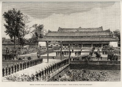 Kuningas Dong Khanh (1864-1889), Annamin keisari, piti juhlapuheenvuoro Ranskan edustajille keisarillisessa Huen kaupungissa (Vietnam). Thiriatin kaiverrus havainnollistamaan tohtori Charles Edouard Hocquardin (1853-191) tarinaa "" Trente mois au Tonkin" tekijältä Henri Thiriat