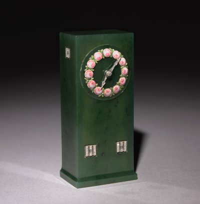 Kello, Peter Carl Fabergén (1846-1920) yritys, vuoden 1903 jälkeen (jade, kulta, emali, timantit) tekijältä Henrik Wigstrom