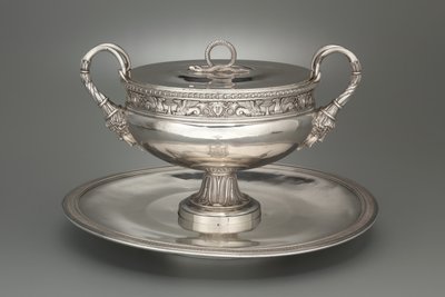 Peitetty tureen tarjottimella, 1798-1809 tekijältä Henry Auguste