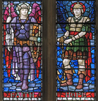 Yeovil, St John The Baptist, Lowndes & Drury, Henry Holiday, Faith & Hope, 1917-18 tekijältä Henry Holiday
