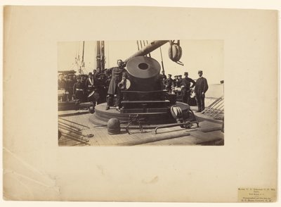 Kranaatinheitin [Yhdysvaltain kuunarilla C.P. Williams, Port Royal, S.C.]. tekijältä Henry P. Moore