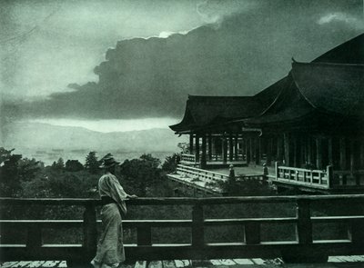 Moonlight Kiyomizu-Derassa, 1910. tekijältä Herbert Ponting