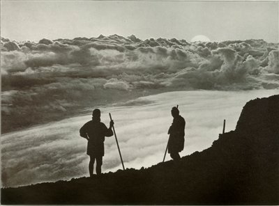 Auringonlasku Fujin huipulta, 1910. tekijältä Herbert Ponting