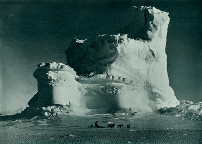 Bergin linna, c19101913, 1913 tekijältä Herbert Ponting