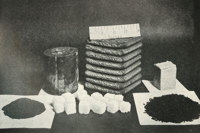 The Polar Partys Sledging Ration Pemmican, keksejä, voita, kaakaota, sokeria ja teetä, 1911, 1913 tekijältä Herbert Ponting