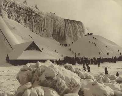 Näkymä Niagaran putouksille talvella tekijältä Herman F. Nielson