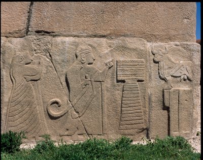 Näkymä Sfinksin portin reliefien pohjalta tekijältä Hittite Hittite