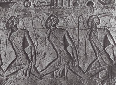 Afrikka: Nubia (s/w-kuva): Egyptin avustustoiminta, vankikuljetus, im Nubia (s/w-kuva). tekijältä Hugo Adolf Bernatzik
