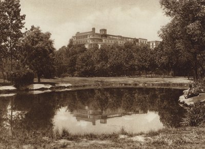 Meksiko: Castillo Chapultepec (s/w valokuva) tekijältä Hugo Brehme
