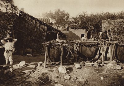 Meksiko: Mezcal, Destilleria de aguardiente (s/w-kuva). tekijältä Hugo Brehme