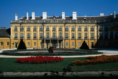 Esterhazyn palatsi tekijältä Hungarian School