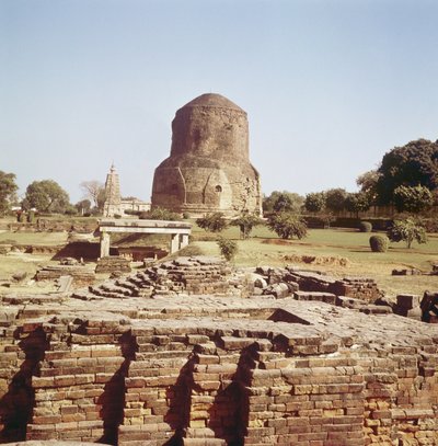 Dhameh-stupa, noin 500 jKr tekijältä Indian School