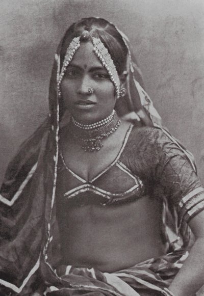 Bombay / Mumbai: Marwar Lady (s/w valokuva) tekijältä Indian photographer
