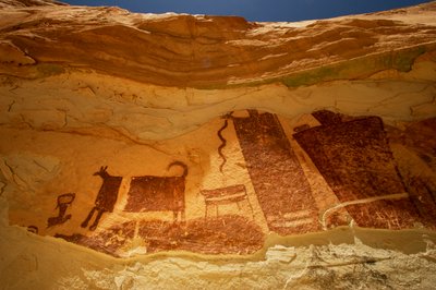 Temple Mountain Washissa lähellä Hanksvilleä, Utahissa. Barrier Canyon Style -petroglyfejä, 2005 (kuva). tekijältä Ira Block