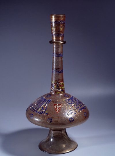 Islamilainen taide: pullossa on varakuningas Tuquztemurin pitkä emaloitu lasikaula. 1345 noin.. Egyptistä tai Syyriasta. Himmeä. 50 cm. Pariisi, Louvre-museo tekijältä Islamic School