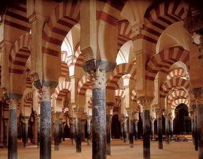 Córdoban moskeija-katedraalin kaaret ja portikot, 784-786 (kuva) tekijältä Islamic School