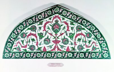 Laattakatto, Istanbulista, Turkista (fajanssi) tekijältä Islamic School