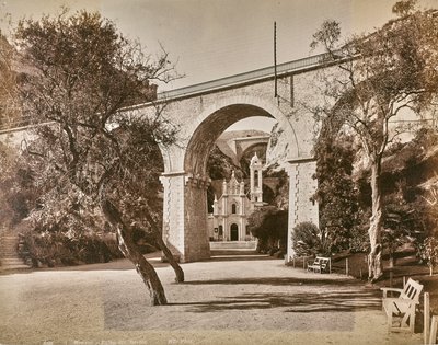 Albumi "Genoa and Pisa": Chapel Sainte Dévote Monacossa, n. 1880-1890 (m/v kuva) tekijältä Italian Photographer