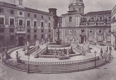 Italia: Palermo, Piazza Pretoria (m/w kuva) tekijältä Italian Photographer