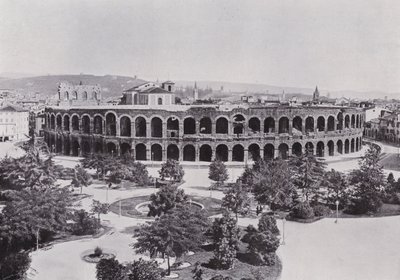 Italia: Verona, roomalainen areena (m/w kuva) tekijältä Italian Photographer