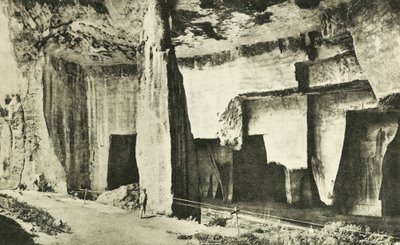 Latomia del Paradiso tai dei Cordari (s/w valokuva) tekijältä Italian Photographer