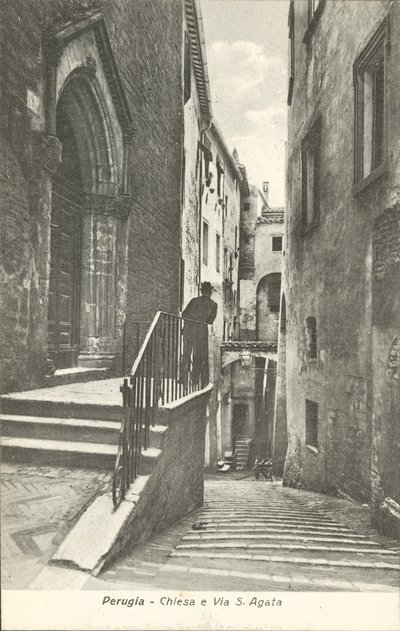 Perugia: Kirkko ja Via S. Agata (s/w kuva) tekijältä Italian Photographer