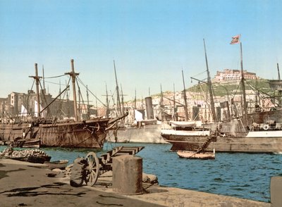 Napolin satama, pubi. noin 1891 tekijältä Italian Photographer
