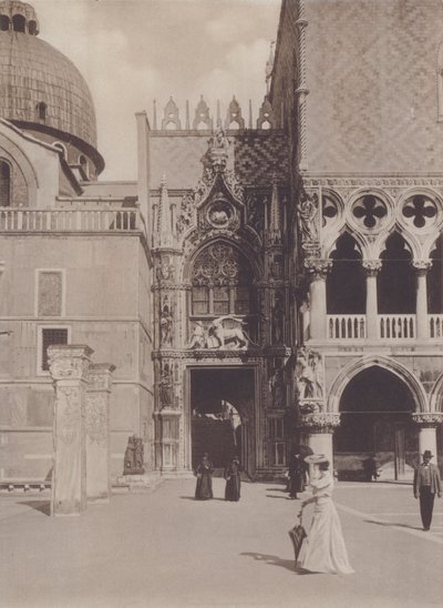 Kortin ovi (valkoinen kuva) tekijältä Italian Photographer