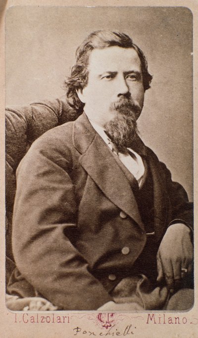 Italialaisen säveltäjän Amilcare Ponchiellin (1834-1885) muotokuva tekijältä Italian Photographer