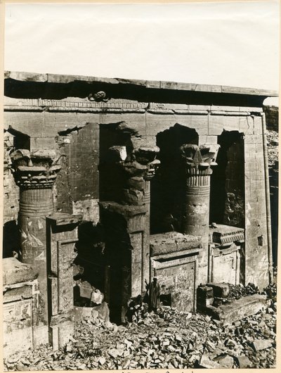 Mandulis-temppelin Pronaos, Kalabsha, Egypti, valokuva: Antonio Beato tekijältä Italian Photographer